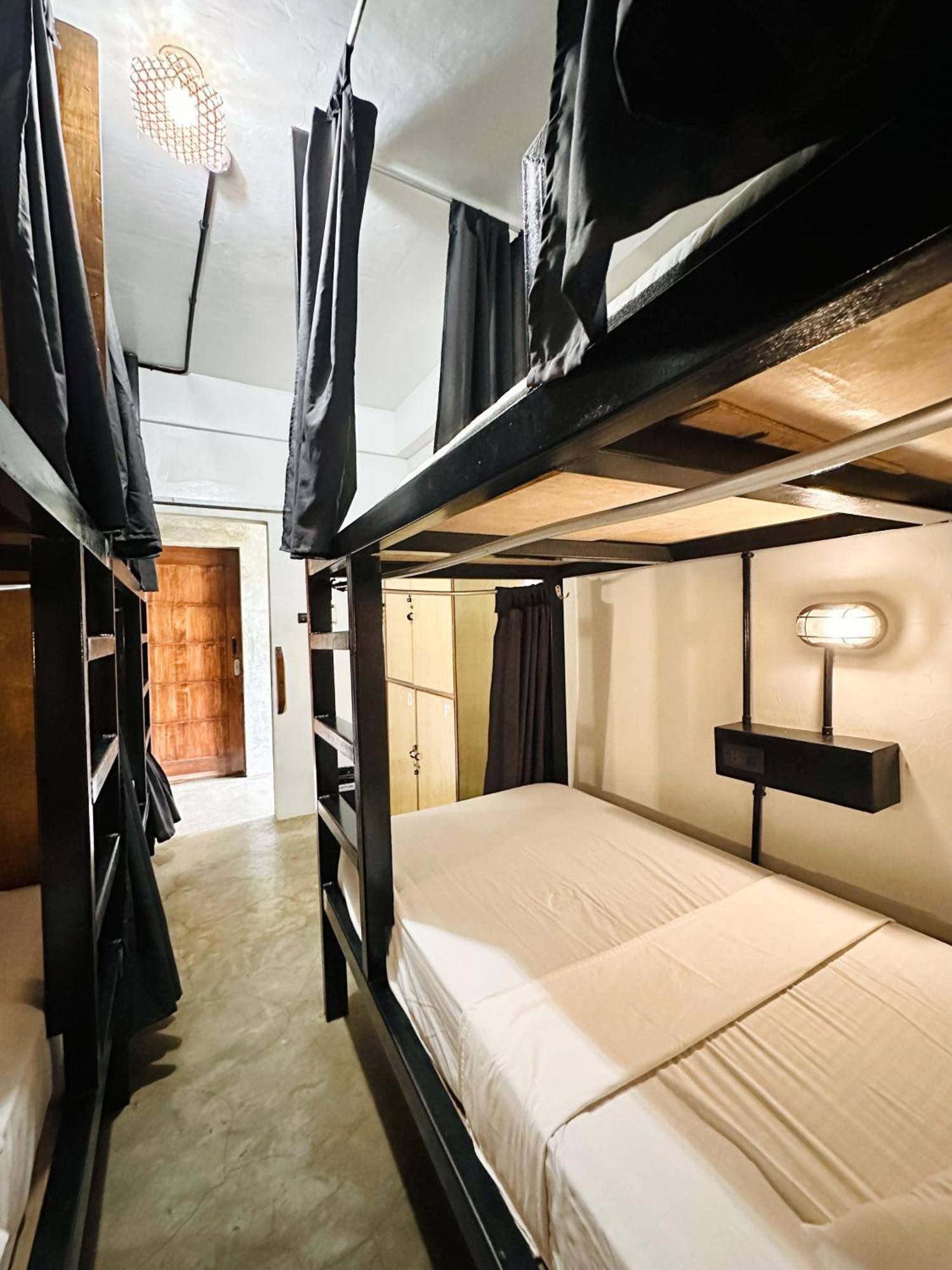 Dayon Hostel Coron Exterior photo